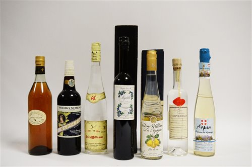 Lot 1043 - Seven bottles of liqueurs.