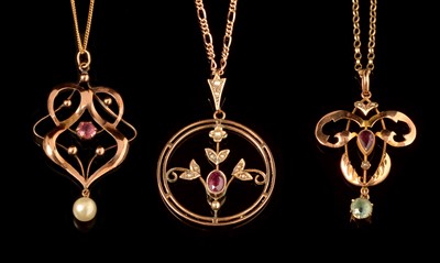 Lot 568 - Three Edwardian pendants
