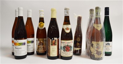 Lot 443 - Twelve assorted German wines
