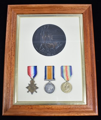 Lot 1625 - First World War group and plaque