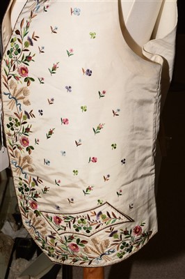 Lot 454 - 19th Century waistcoat