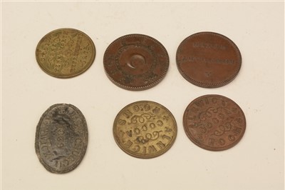Lot 402 - Alnwick interest tokens and buttons