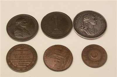 Lot 402 - Alnwick interest tokens and buttons