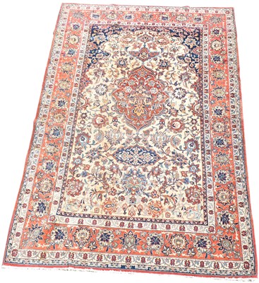 Lot 699 - Isfahan rug