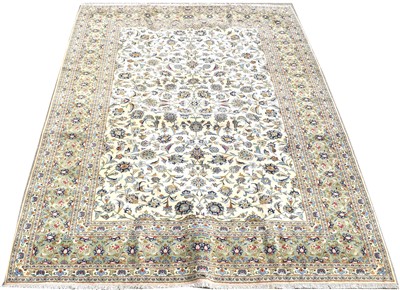 Lot 711 - Kashan carpet
