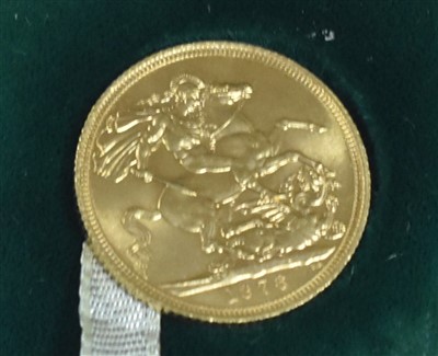 Lot 115 - Queen Elizabeth II gold sovereign