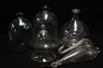 Lot 197 - Five pieces of miscellaneous 19th Century glass.