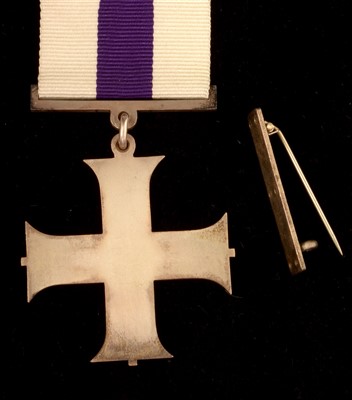 Lot 1522 - Military Cross