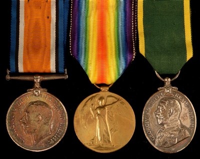 Lot 1738 - Northumberland Fusiliers Efficiency WWI medals