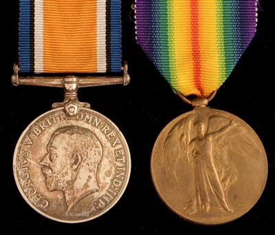 Lot 1635 - Pair First World War medals