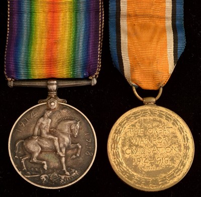 Lot 1641 - Pair of First World War General Service medals