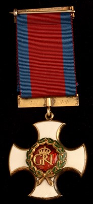 Lot 1526 - Distinguished Service Order and bar