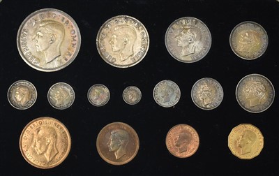 Lot 119 - George V specimen coin set