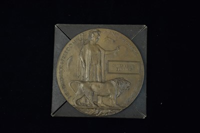 Lot 1654 - First World War General Service medals