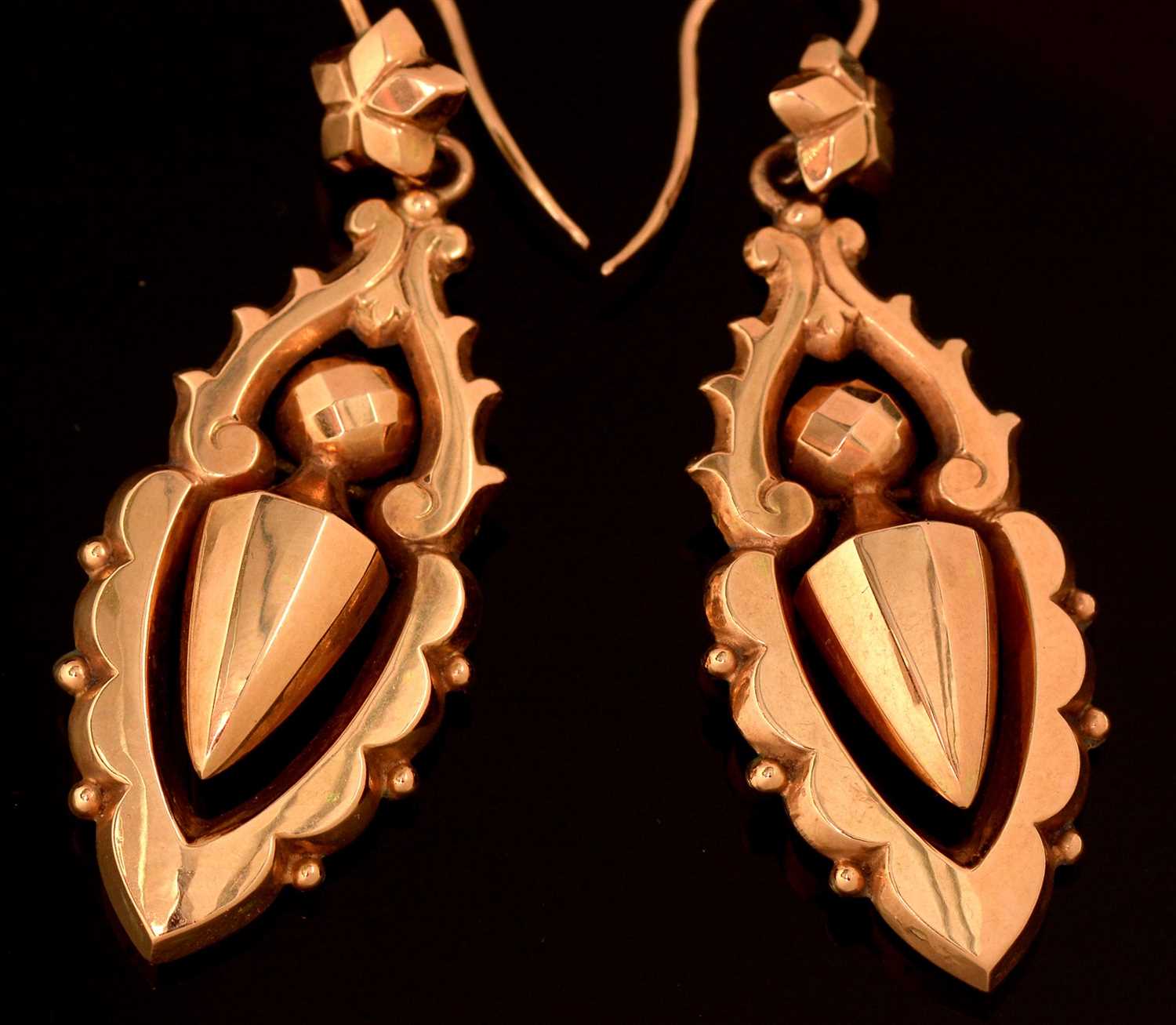 Lot 133 - A pair of Victorian gold earrings