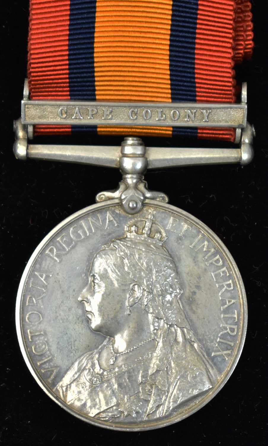 Lot 1879 - Queen's South Africa medal