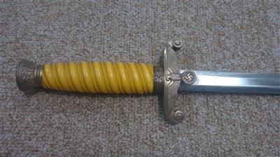 Lot 66 - Second World War German Army Officer's dagger