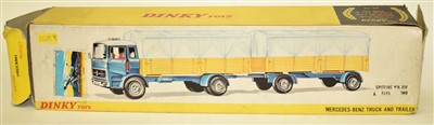 Lot 182 - Dinky Mercedes-Benz truck and trailer