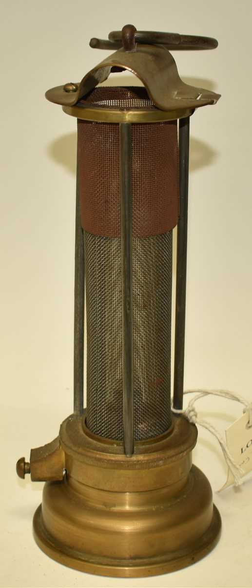 Lot 271 - Davy type miners lamp