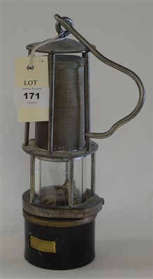 Lot 275 - British miners lamp