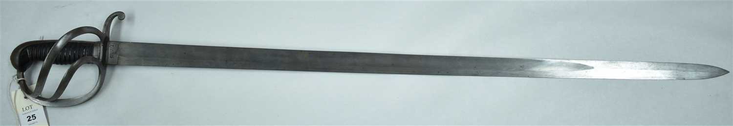 Lot 25 - German sword