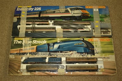 Lot 145 - Hornby electric train sets