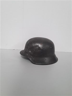 Lot 2 - German helmets