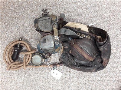 Lot 4 - Second World War items