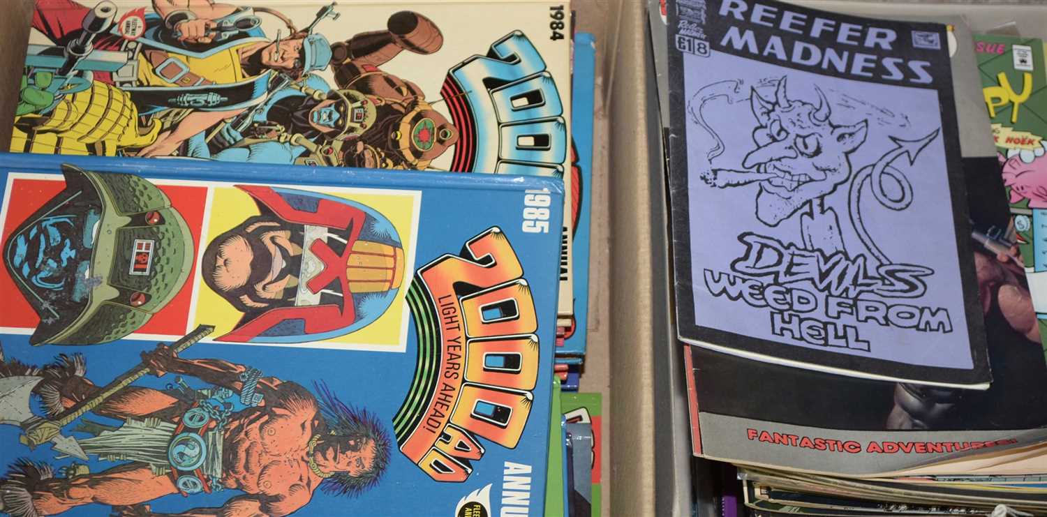 Lot 1270 - 2000 A.D. and Judge Dredd Annuals and other comics