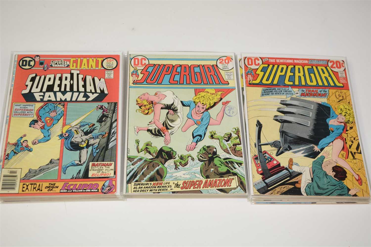 Lot 1300 - Supergirl comics