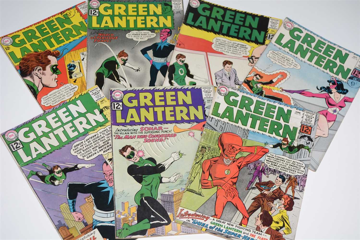 Lot 1417 - Green Lantern Comics
