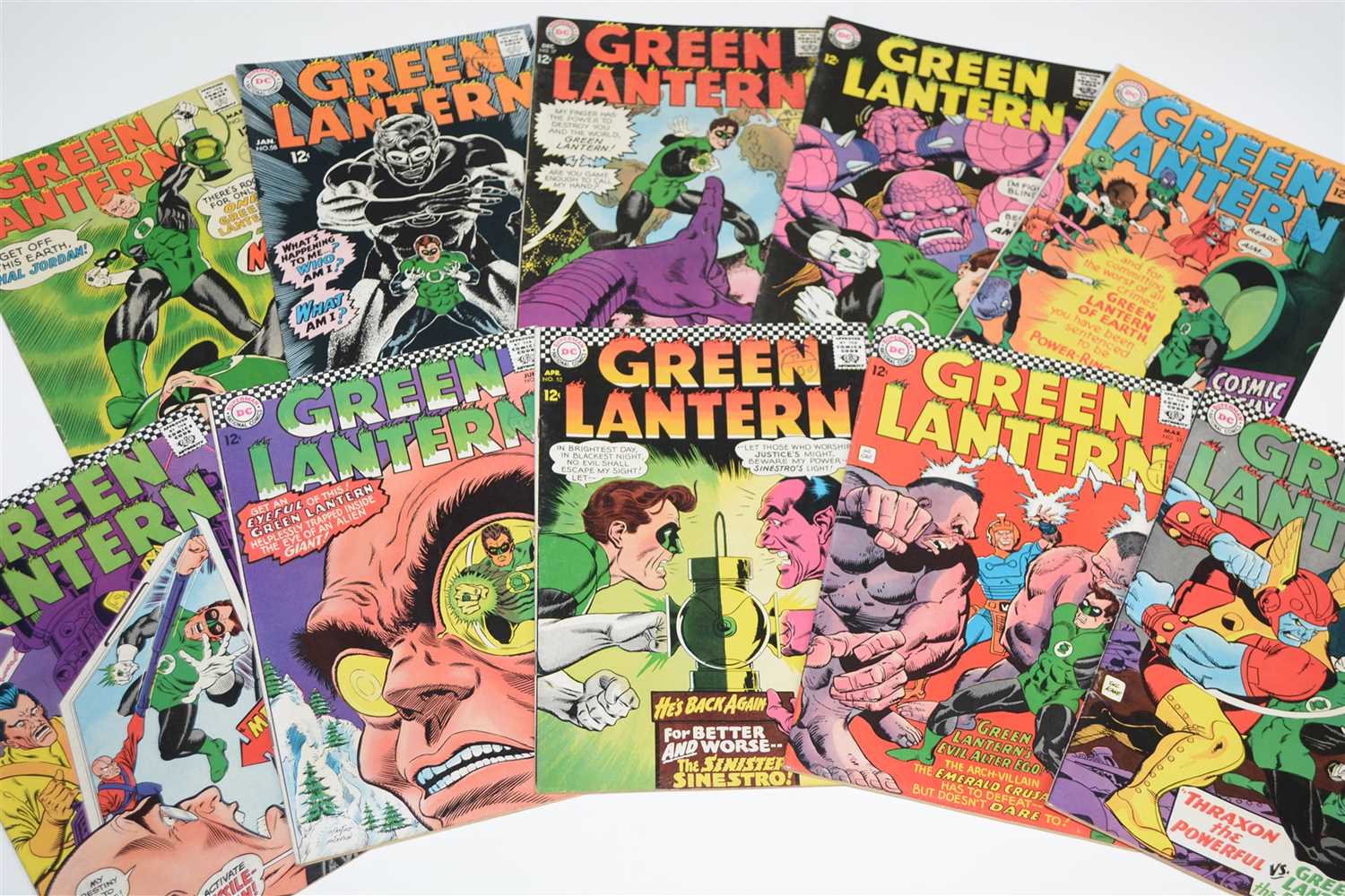 Lot 1421 - Green Lantern Comics