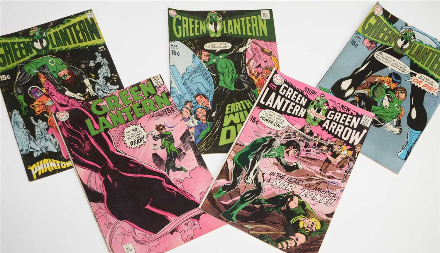 Lot 1423 - Green Lantern Comics
