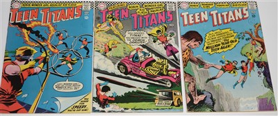 Lot 1427 - Teen Titans Comics