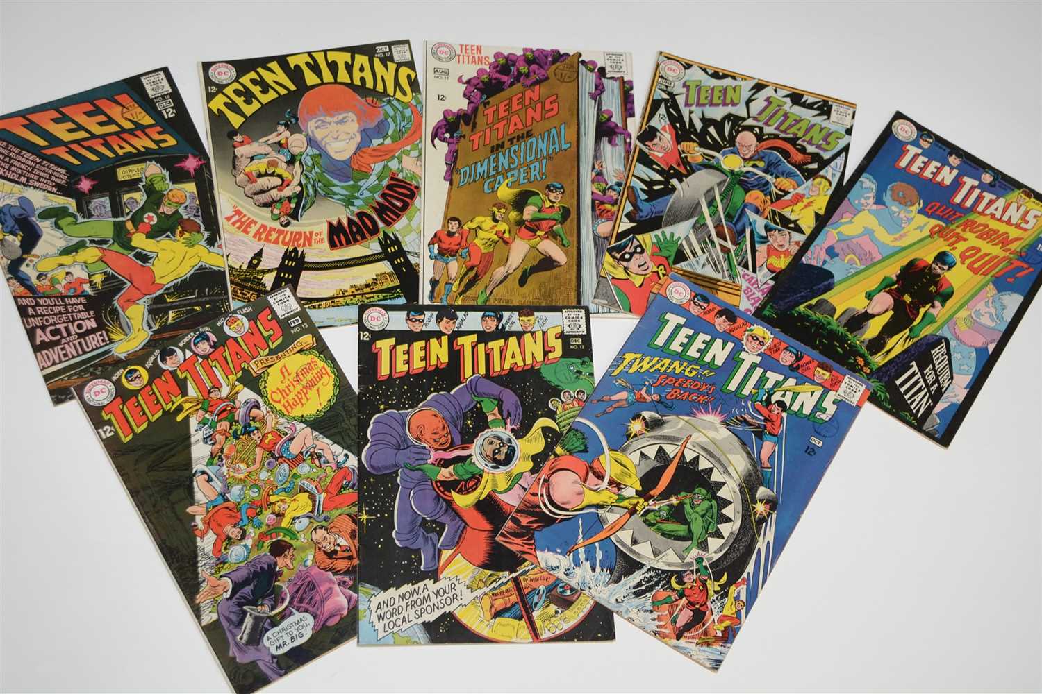 Lot 1429 - Teen Titans Comics