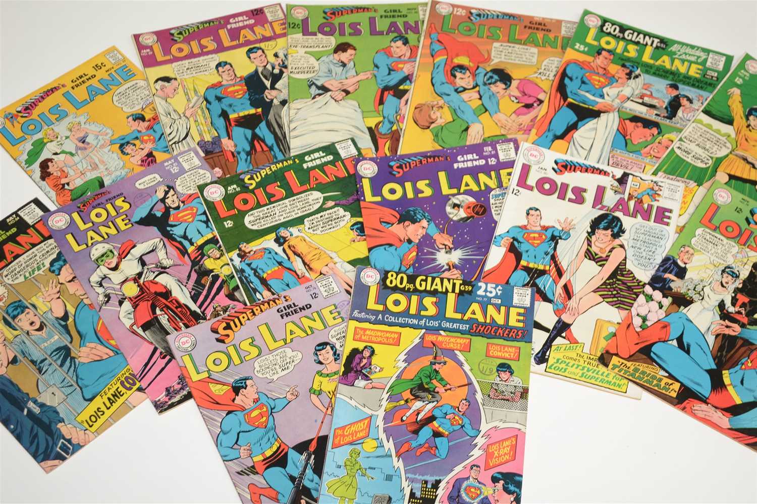 Lot 1478 - Lois Lane Comics