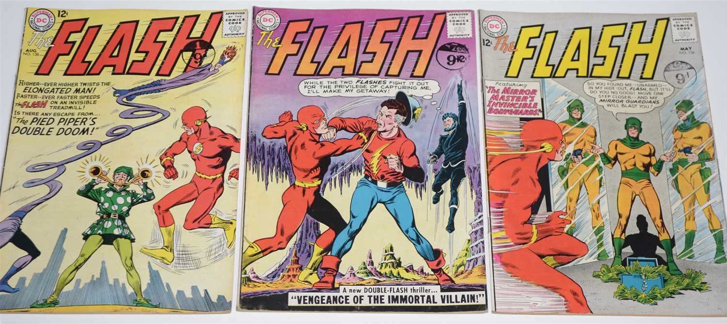 Lot 1499 - The Flash Comics