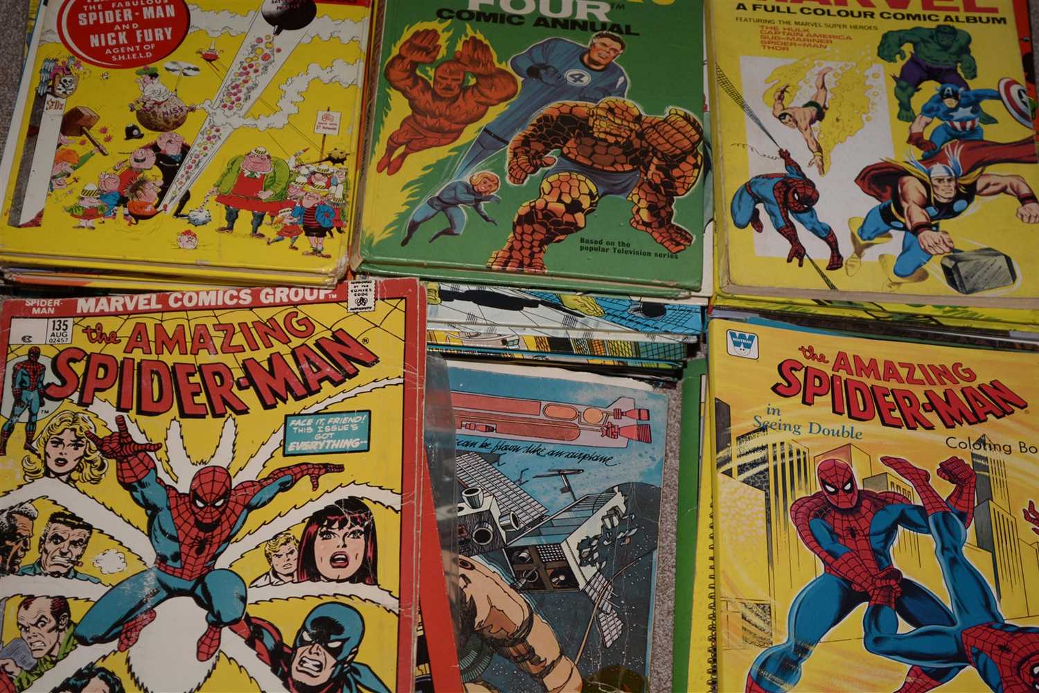 Lot 1105 - Marvel Annuals and colouring books