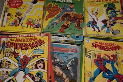 Lot 1105 - Marvel Annuals and colouring books