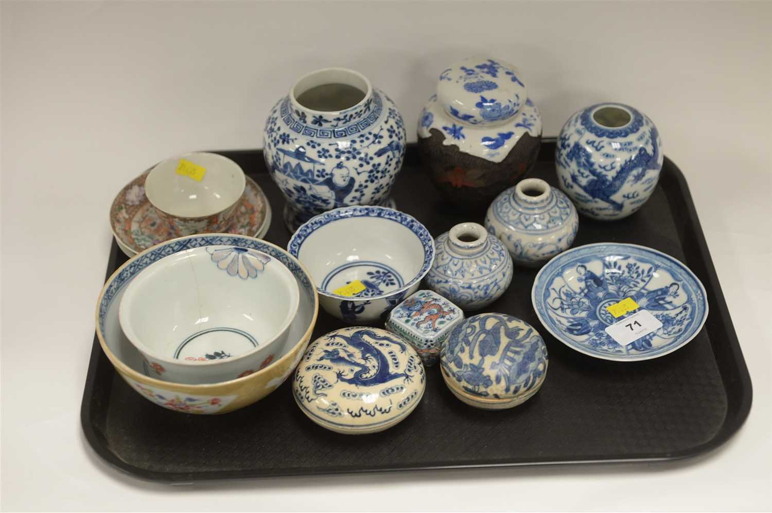 Lot 71 - Asian ceramics