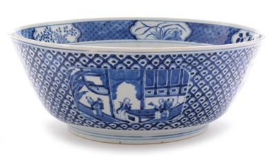 Lot 365 - Chinese blue and white bowl