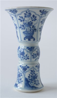 Lot 368 - Three Chinese small vases