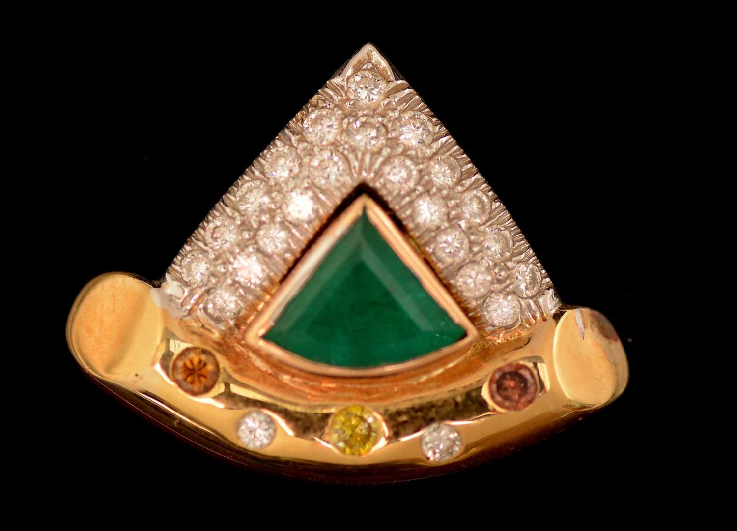 Lot 60 - Emerald and diamond pendant
