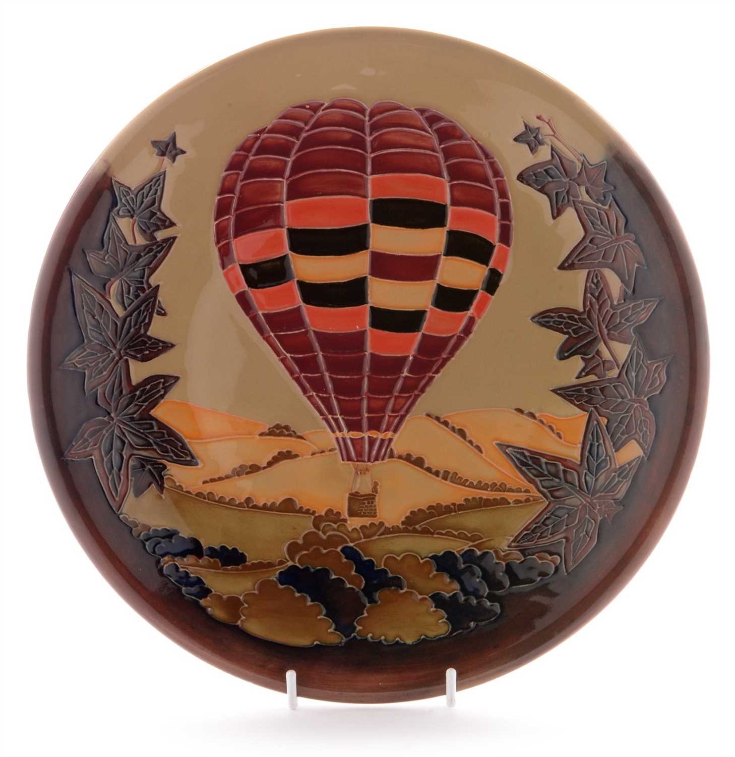 Lot 1514 - Moorcroft Balloon plate