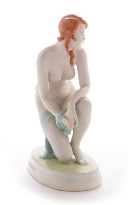 Lot 1534 - Zolnay Pecs nude figure