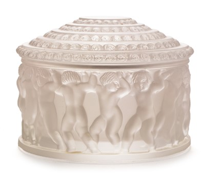 Lot 1541 - Lalique 'Les enfants' powder jar and cover