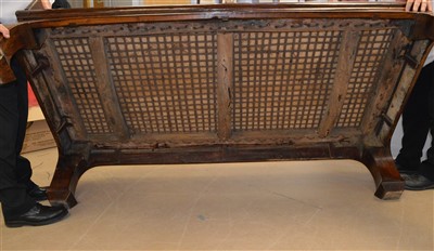 Lot 536 - Chinese Day Bed