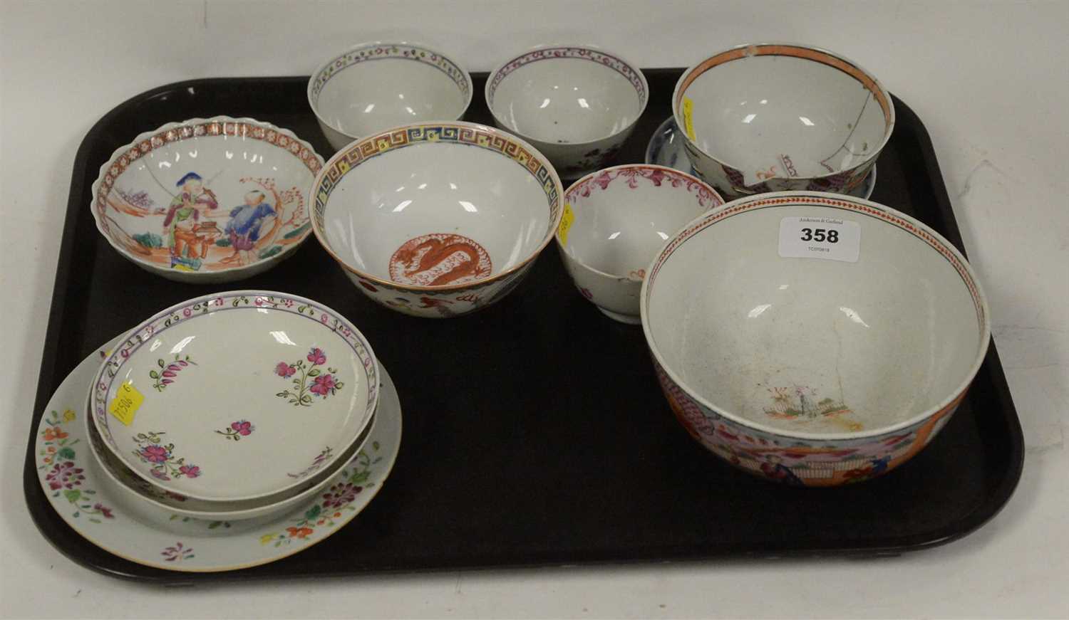 Lot 358 - Chinese ceramics