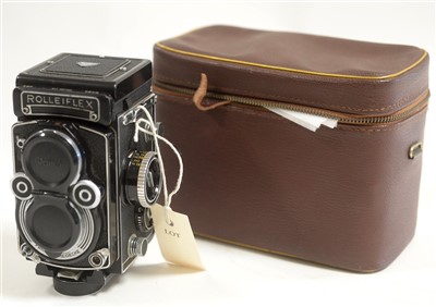 Lot 1425 - A Rolleiflex 3.5 FTLR camera.