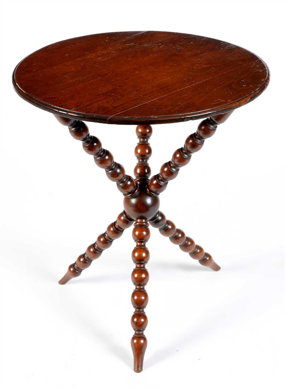 Lot 797 - Occasional table